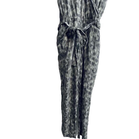 Anthropology jumpsuit - Picture 3 of 10